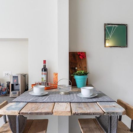 Cute Studio In Old Town By Holiday Solutions Комо Экстерьер фото