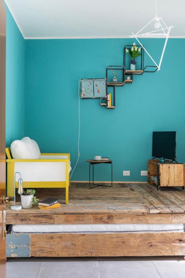Cute Studio In Old Town By Holiday Solutions Комо Экстерьер фото