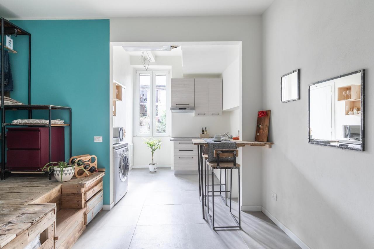 Cute Studio In Old Town By Holiday Solutions Комо Экстерьер фото